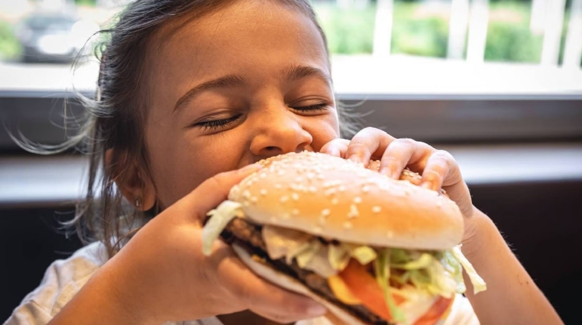 Healthy eating for children, the best and worst foods